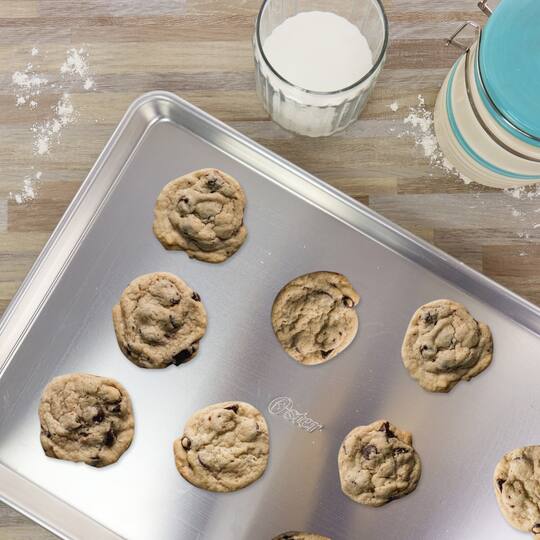 Oster 17" Baker's Glee Aluminum Cookie Sheet